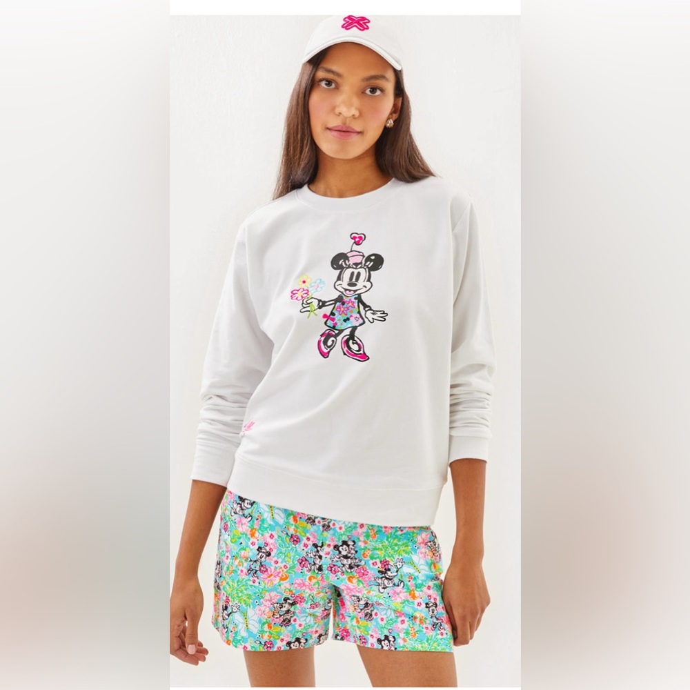 Sold🎈🎈🎈Lilly Pulitzer Lilly Hearts DisneySweatshirt❤️‍🔥NEW - Picture 5 of 13